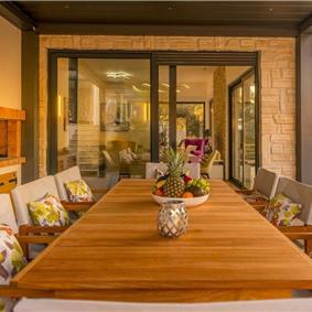 4 bedroom villa with pool and sea views near Dubrovnik sleeps 8